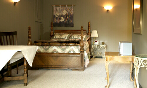 Nashville House - Bedroom 1