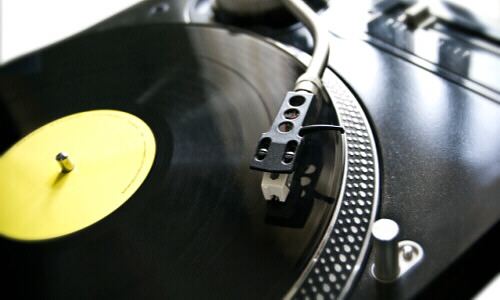 DJs in Hotel Lobbies